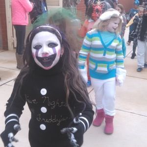 Meet your Posher, Laura